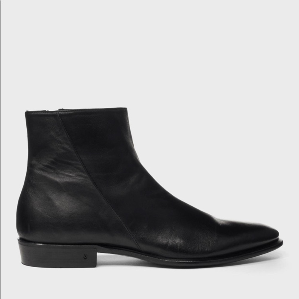 John Varvatos collection lewis slant zip Boot. Size 11 - Picture 2 of 11